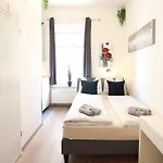 Downtown - Im Herzen Von & Komfortable Boxspringbetten * Ulm