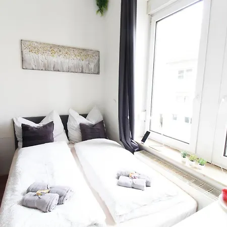 Downtown - Im Herzen Von Ulm&komfortable Boxspringbetten