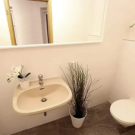 Downtown - Im Herzen Von & Komfortable Boxspringbetten Hotel Ulm