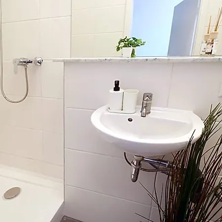 Downtown - Im Herzen Von & Komfortable Boxspringbetten Hotel Ulm
