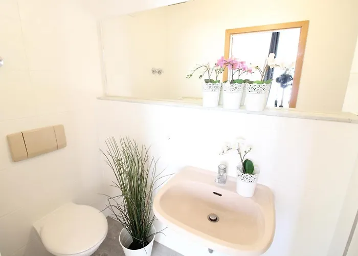 Отель Downtown - Im Herzen Von & Komfortable Boxspringbetten *