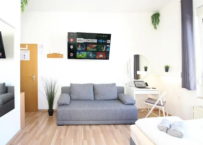 Downtown - Im Herzen Von & Komfortable Boxspringbetten *